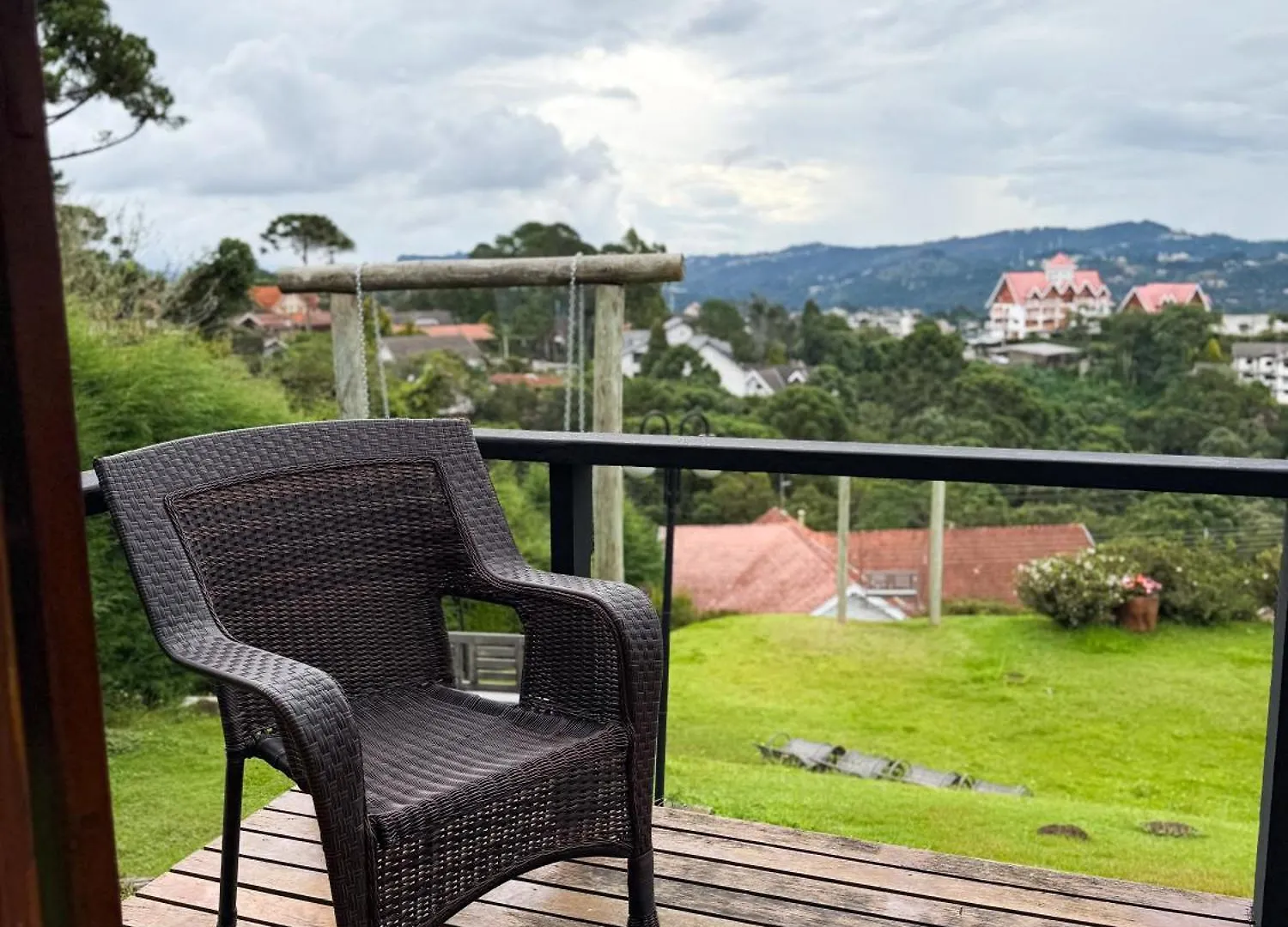 ****  Smart Hotel Reserva Campos Do Jordao Brazil